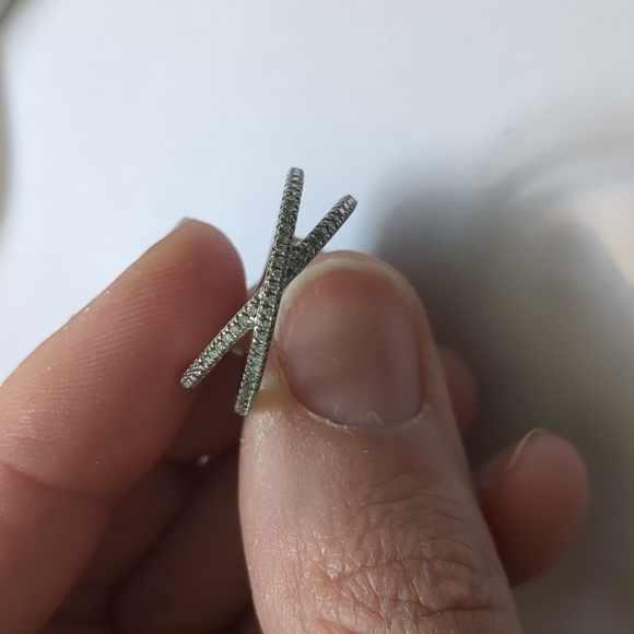 Diamond X Ring - Picture 2 of 3